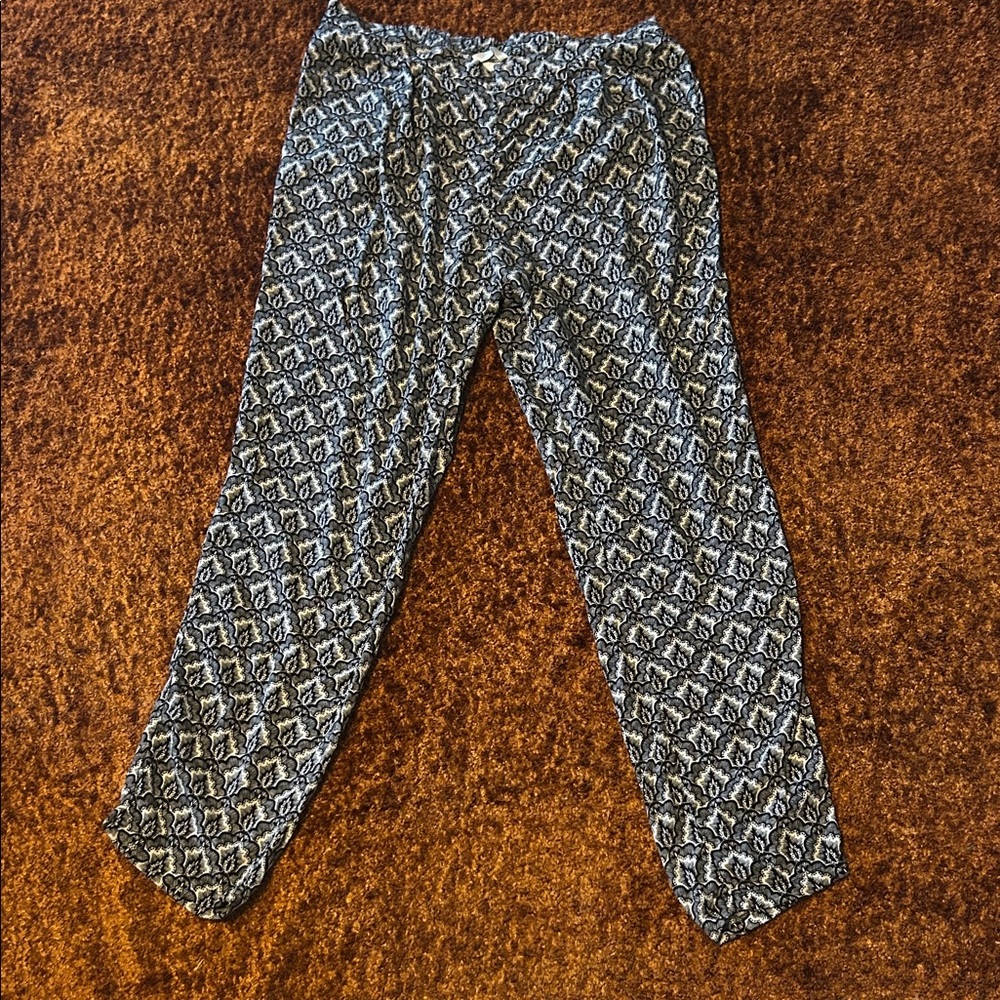 H&M Black and White Patterned Joggers